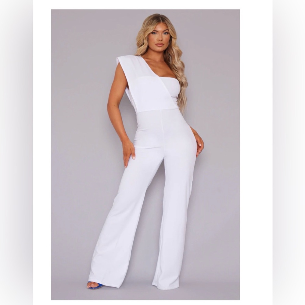 PrettyLittleThing White Wide-Leg Jumpsuit Tailored Waist